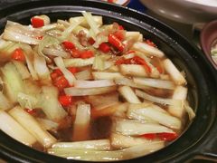 -吴越荣记苏州菜·松鼠桂鱼100%活鱼现做(斜塘老街店)