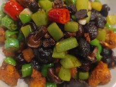 -辣螃铠盆盆蟹大排档(海昌店)