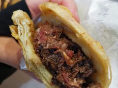 精品火烧-闫家驴肉老店(华电一校店)