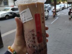 -阿姨奶茶专卖(舌涧道杭州惠民路创始店)