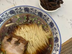 爆鳝焖肉面-伟记奥面馆(养育巷店)