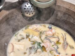 -鲜潭蒸汽石锅鱼(五道口购物中心店)