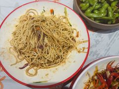 -老街烧烤大排档·地道湖北菜·龙虾馆(汉口火车站店)