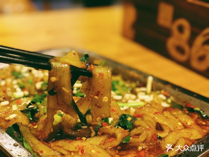 86烧烤·宜宾烧烤 把把烧(新华公园店)麻辣宽粉图片 - 第28张