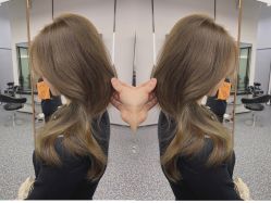 -MODEL'S HAIR