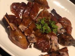 秘制黑椒烤乳鸭-环球港凯悦 · 享悦中餐厅