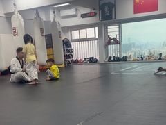 -巨鹿格斗学院·拳击·搏击(石厦店)