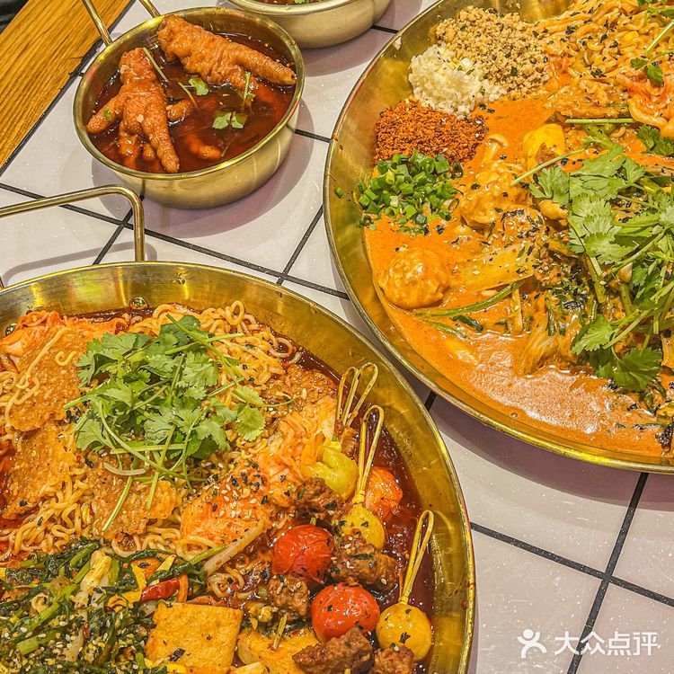 老板说这个是内蒙古的展现！真的很有创意了