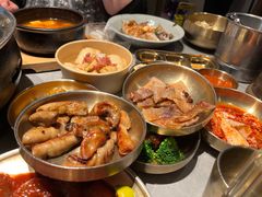 -草家酱蟹炭火烤肉店(珲春南路一店)