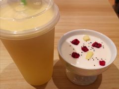 雪梨橙汁-轻蔬不用等·素食(江苏路店)