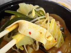 -小蛮椒麻辣烫·麻辣拌(青浦宝龙店)