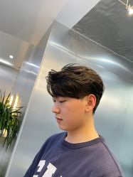 -Tloml salon