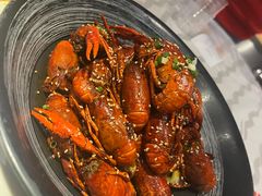 -肥肥虾庄·金牌油焖大虾(沙湖店)