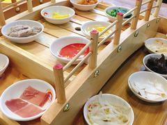 -双桥园·云南过桥米线(古城南门店)