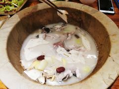 石锅鱼-滇香肴·云南菜蒸汽石锅鱼(云南北路店)