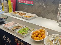 自助小吃台-沸炉重庆老火锅(军事博物馆店)