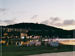 -上海佘山世茂艾美酒店