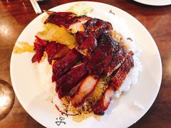 三拼饭-桃苑烧腊饭店