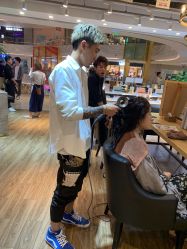 -曼都发型·臻选