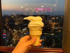 -汇泉王朝大饭店-旋转餐厅(南海路店)