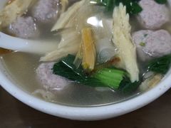生汆丸子汤-子午路张记肉夹馍(翠华路店)