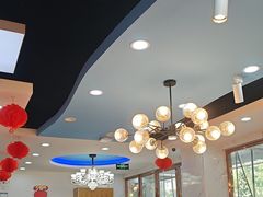 -休记光头香辣蟹干锅(绵竹店)