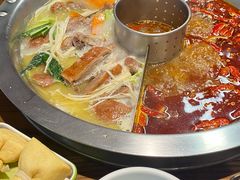 -佬土鹅肠火锅(解放路店)