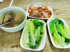 蜜汁叉烧-煲煲香快餐(南京路店)