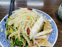 -崇德楼水盆牛羊肉泡馍馆(文艺路店)