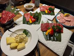 -炼火烤肉店