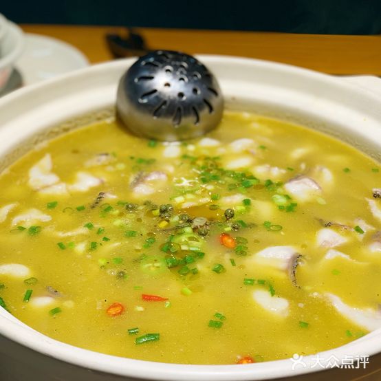 味道鲜唯鱼酸菜鱼(设计创意产业园店)