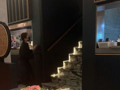 -铭牛烧肉·和牛海鲜自助(高新月牙湖店)