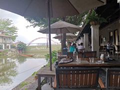 -喜洲吧·江畔老船厂·庭院餐厅(喜临院店)