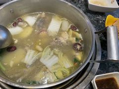 -一席地·本地鸡窝·杭帮鸡火锅(萧山银隆百货店)