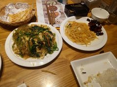 -峨嵋小镇·川菜(勒泰中心店)