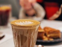 -潮一不贰·法式甜品·生日蛋糕·西式简餐(外滩店)