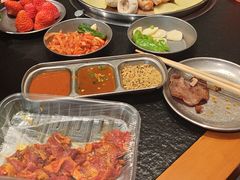 -炽城·烤肉名家(鸿达中央广场店)
