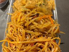 -聚合鑫东北熏酱熟食麻辣面(长阳店)