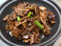 -李东农庄(中南百草园地标店)