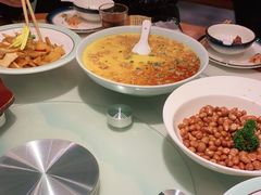 -松沪名灶·豆浆鱼头·新上海菜(飞航吾悦广场店)