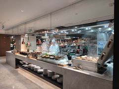 -晶丽香榭自助餐(南京大饭店)