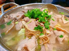 跷脚牛肉小锅-肖四女乐山跷脚牛肉(世博源店)