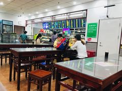 -护国寺小吃店(红莲南路店)