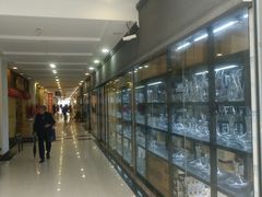 -万润国际酒店用品市场(曹安国际商城店)