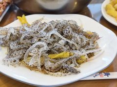-雪湖煜辰鱼头老店(雪野湖店)
