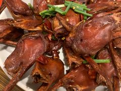 -冶建镜子·老南昌大排档·江西虾王(总店)