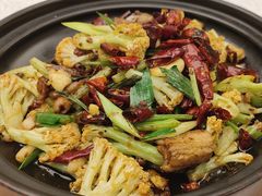 -品海楼·大连海胆锅贴馆(东港店)