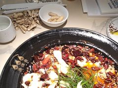 -渔语鱼酸菜鱼新川菜(来福士店)