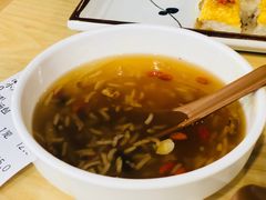 -小六汤包·老字号·中华名小吃(兴庆路店)