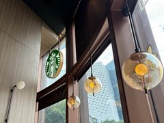 -星巴克臻选(上海虹桥新天地三店)